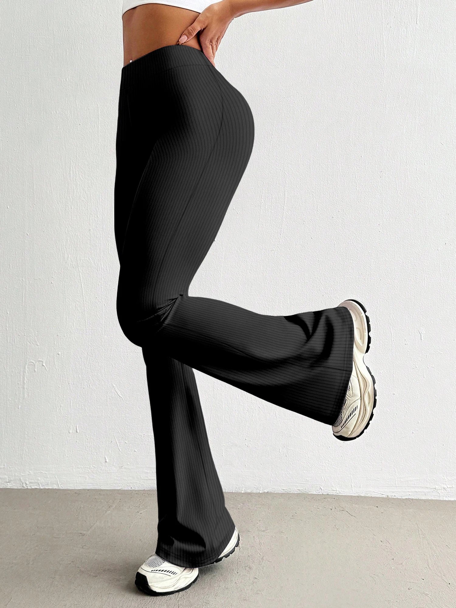 Ribbed Flared Legging