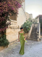Elegant Satin Ribbon Backless Dress