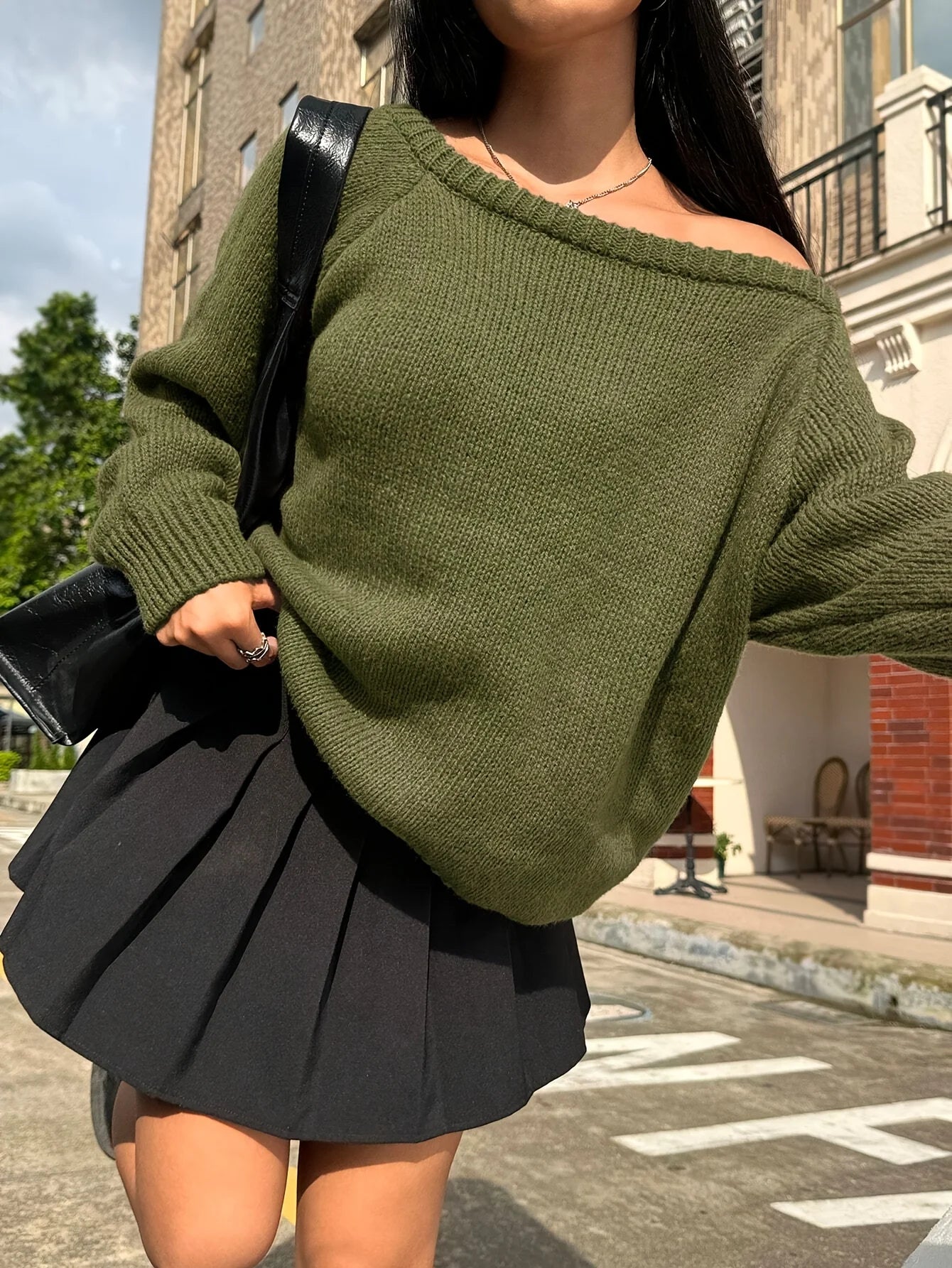 Knitted Round Neck Pullover
