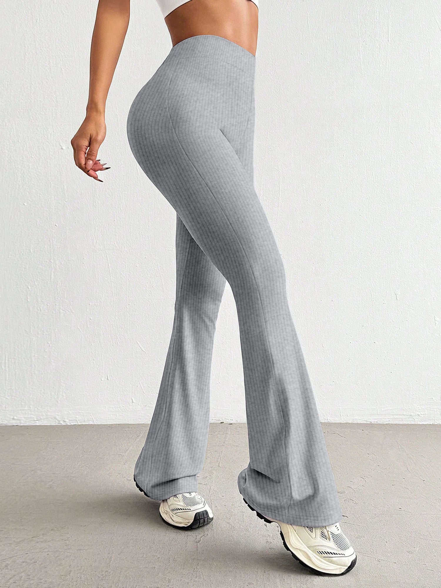 Ribbed Flared Legging