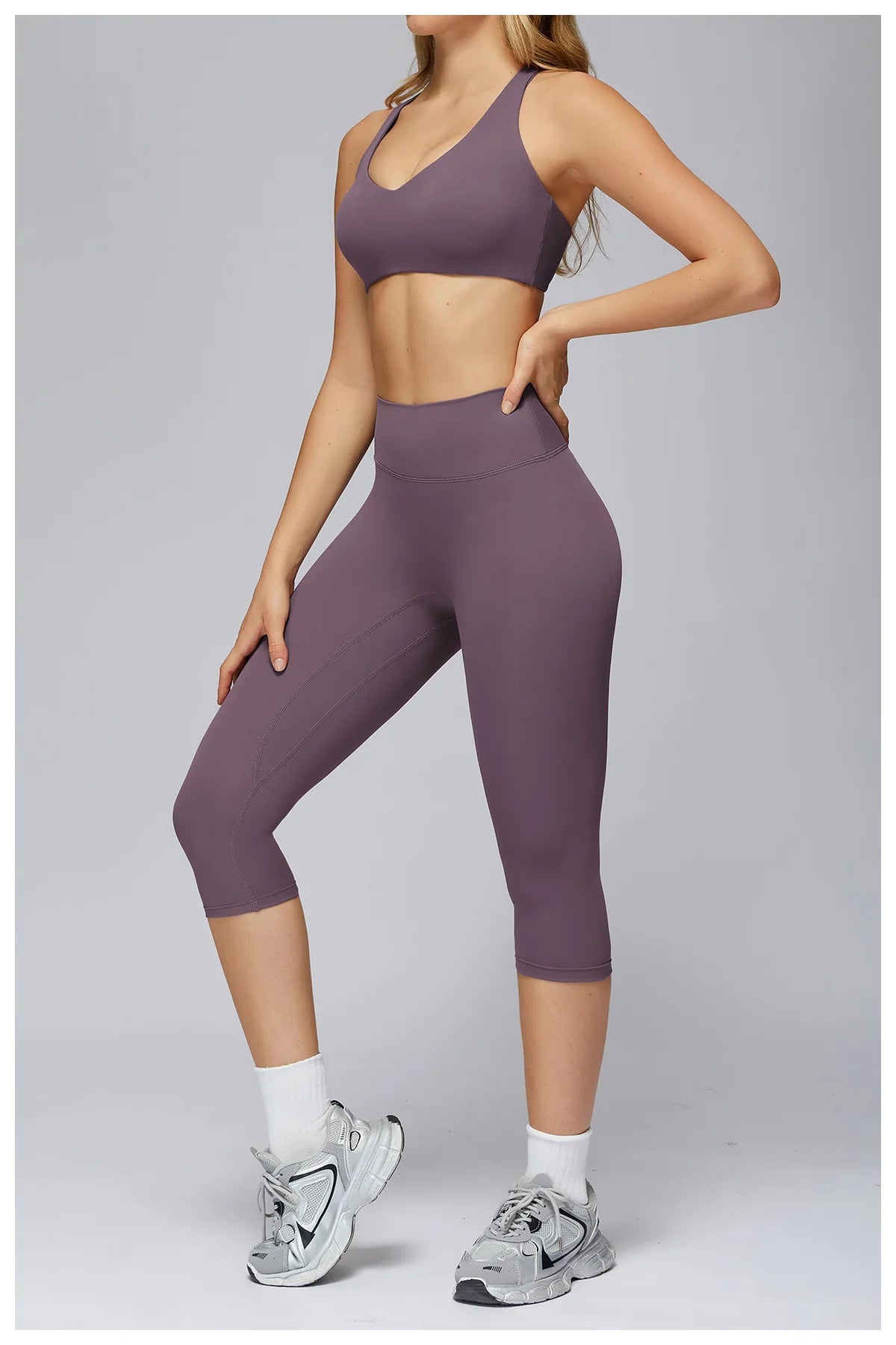High-Waisted Capri Yoga Leggings