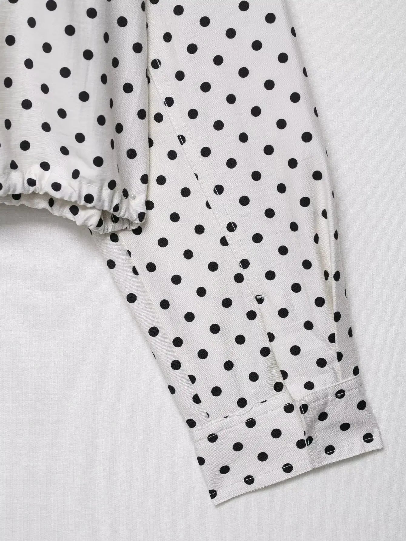 Long Sleeved Zip-Up Cropped Trench